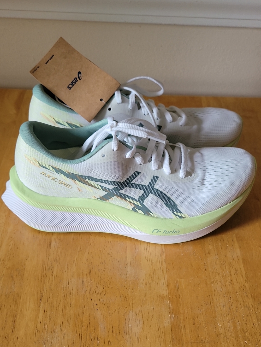 ASICS Magic Speed 4 Running Shoes